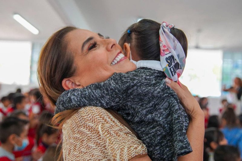 Mara Lezama entrega salón de usos múltiples en Jardín de Niños “Pedro de Gante”