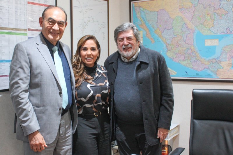 Mara Lezama se reúne con SICT para exponer necesidades en proyectos de caminos rurales, alimentadores y modernización carretera para Quintana Roo