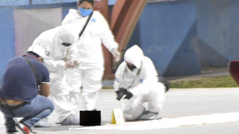 México rojo: hallaron narcomanta y cabeza humana en la colonia Región 100 de Cancún