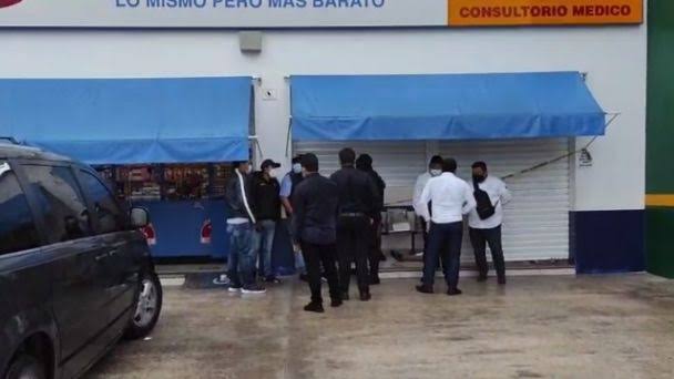 Mujer pierde la vida mientras esperaba ser atendida en farmacia Similares