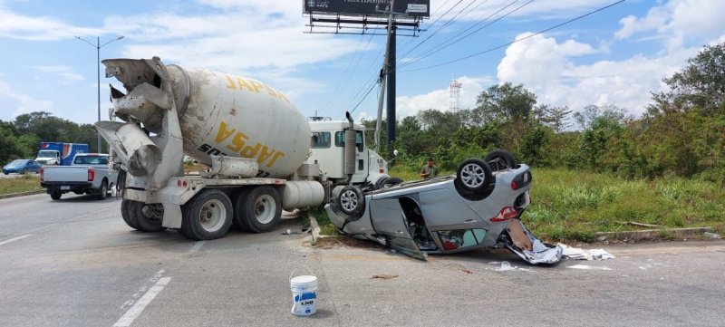 Múltiple accidente de tránsito en tramo federal dejó una persona herida y cuantiosos daños materiales.