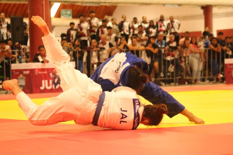 Naomi Pozo, tricampeona nacional de judo y da a Quintana Roo la presea dorada número 64