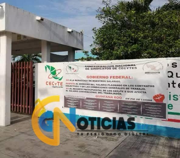 Narcomanta en CECyTE 3 de Cancún señala a alumnos y al subdirector por venta de drogas