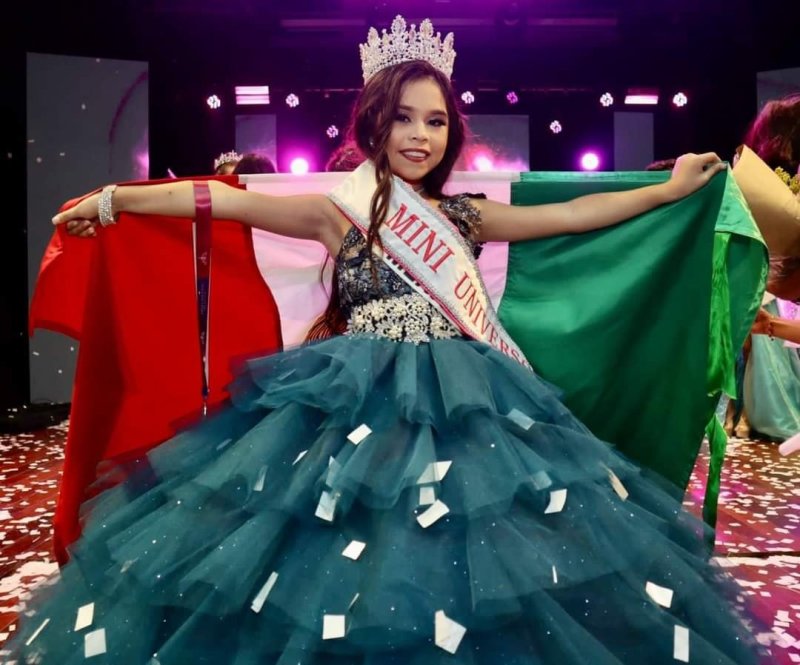 Nombran a Renata González, representante de la niñez en La voz de la Ceiba, en el Festival Páayt’aan en #Izamal