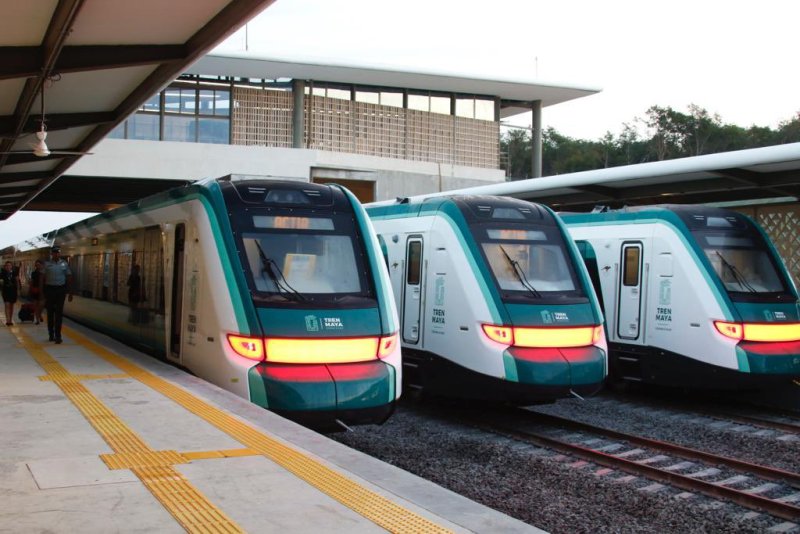 Pelean contratistas del Tren Maya en Cancún