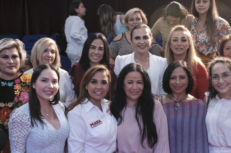 PLANTEA MARA LEZAMA ESTRATEGIAS PARA IMPULSAR EL DESARROLLO DE LAS MUJERES