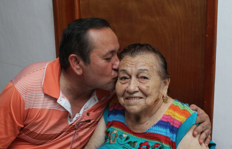 Priorizar atención a la familia dará como resultado la paz social: Nivardo