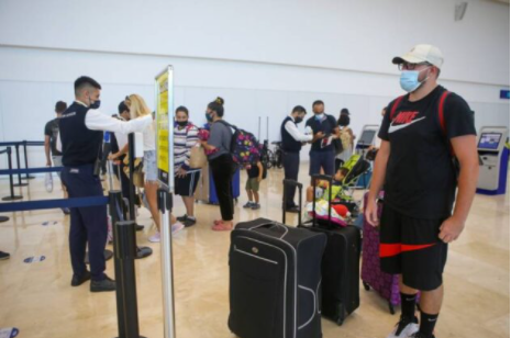 Programan 467 operaciones en el Aeropuerto Internacional de Cancún para este viernes