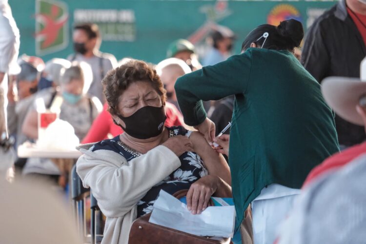 Quintana Roo inicia semana con más de 500 nuevos casos positivos al COVID-19 y 7 decesos