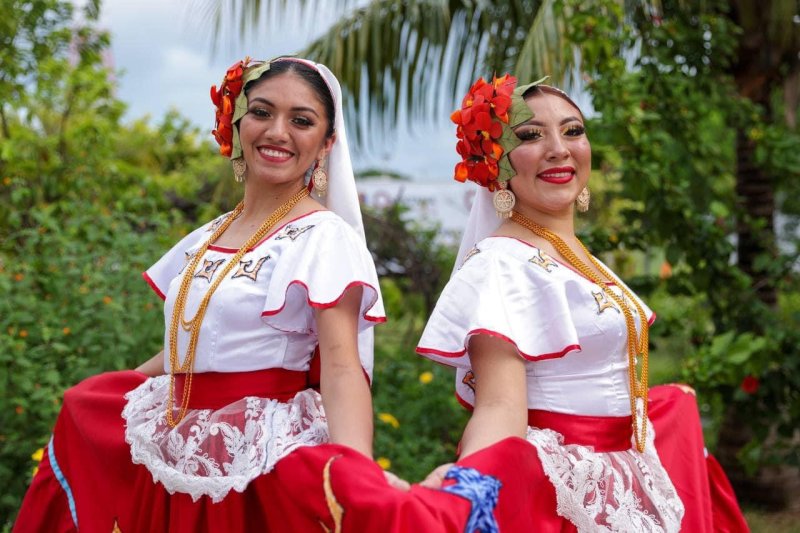 Quintana Roo y UNESCO trabajarán para salvaguardar y difundir la cultura maya