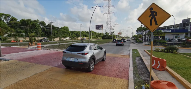Realiza gobierno de Benito Juárez ordenamiento vial por rehabilitación de blvd. Colosio