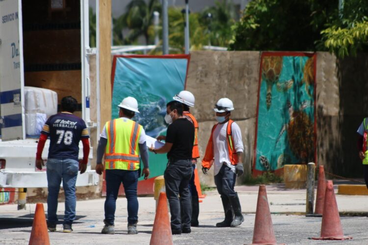 Reconocen contratistas falta mano de obra en la industria de la construcción