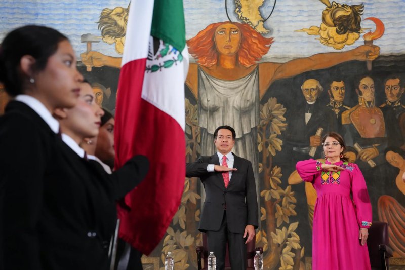 Rector de UT Cancún y Mario Delgado impulsan estrategia para ampliar matrícula en educación superior