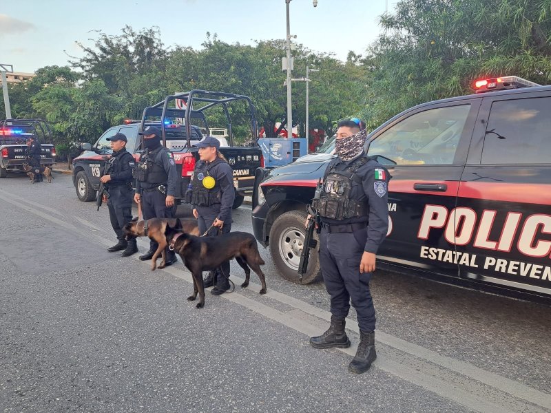 Refuerza la Unidad K9 de la #SSC operativos y recorridos de vigilancia.