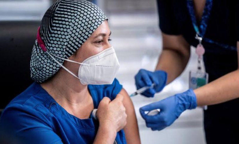 Registra Estados Unidos 5,800 contagios en personas ya vacunadas