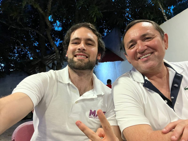 RESPALDA NIVARDO MENA PROYECTO DEL MAS CON PEPE MONROY AL FRENTE