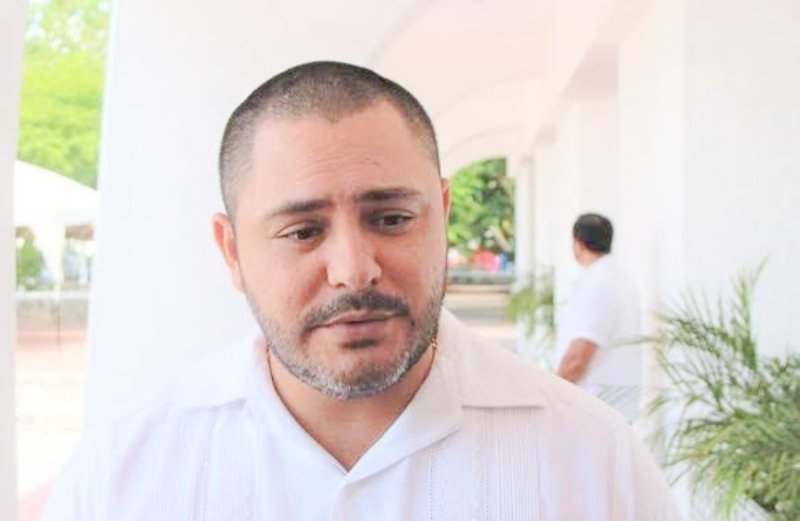Retiran candidatura a Issac Janix por violencia de género.
