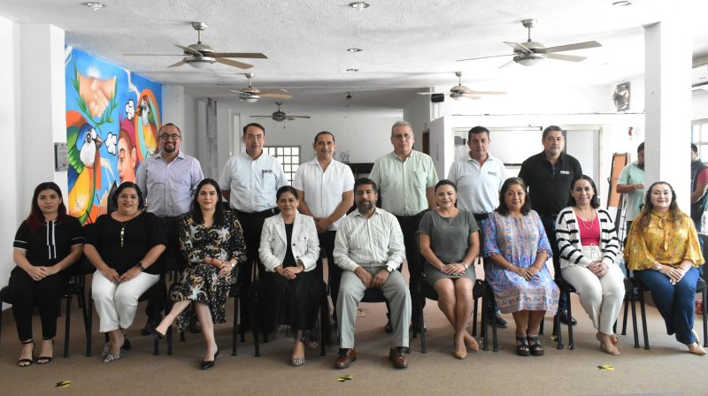 Reunión de trabajo entre el Instituto Electoral de Quintana Roo y la Junta Local Ejecutiva del INE en Q. Roo para revisar