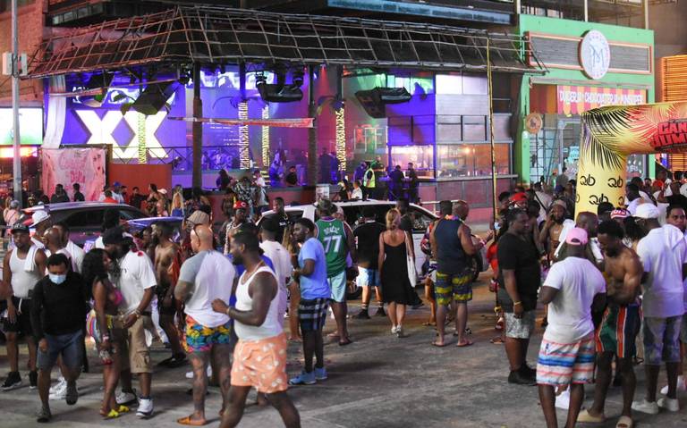 Se acaba la fiesta en Cancún; cierran bares y centros nocturnos por miedo y amenazas