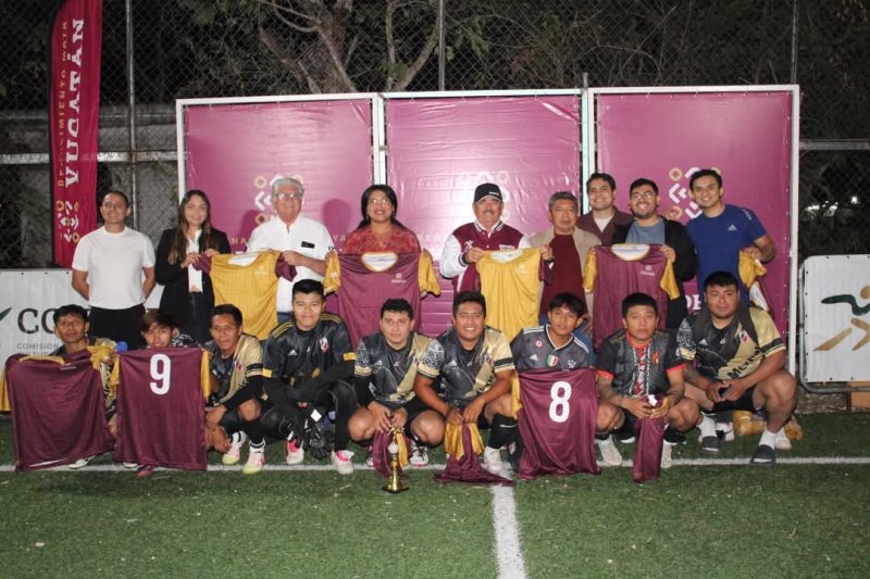 Se corona Dzununcán en futbol de Inter-comisarías Del Sur