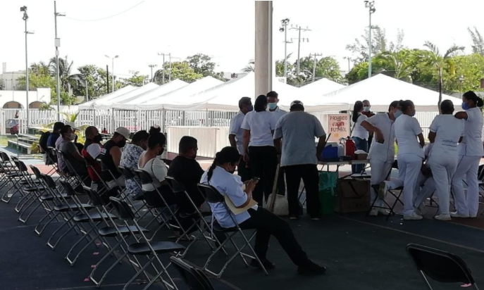Se extiende hasta hoy jueves la vacunación para los de 30 en Cancún