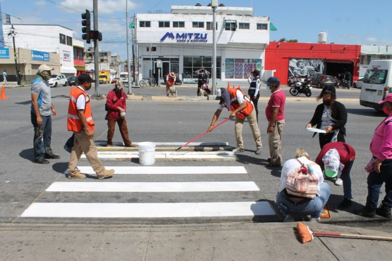 Se realizan trabajos de mejora urbana en Benito Juárez