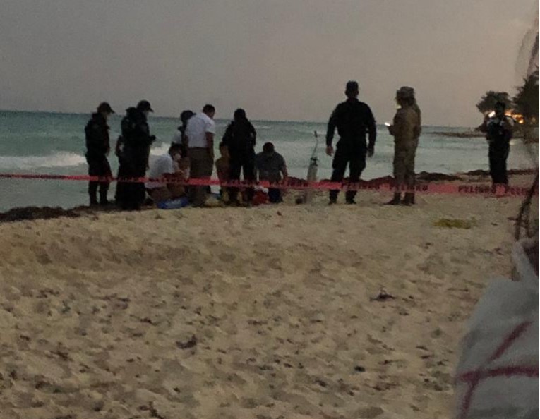 SEMANA SANTA SIN GUARDAVIDAS: Muere menor de edad ahogada frente a la playa del Señor Frogs en Playa del Carmen