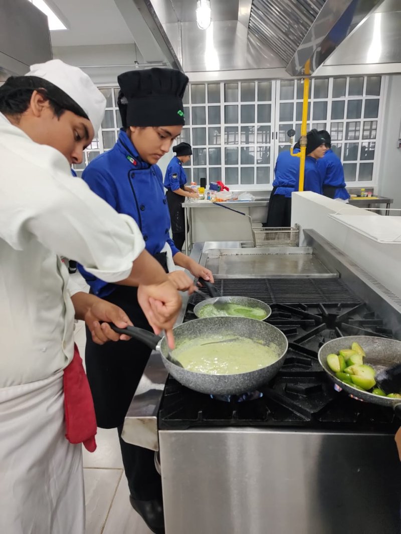 SEP reconoce al CONALEP Quintana Roo como líder nacional en Educación Dual