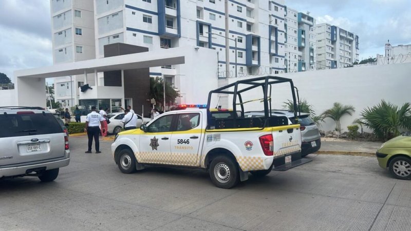 Sofocan incendio en una casa del fraccionamiento Liverté de Cancún