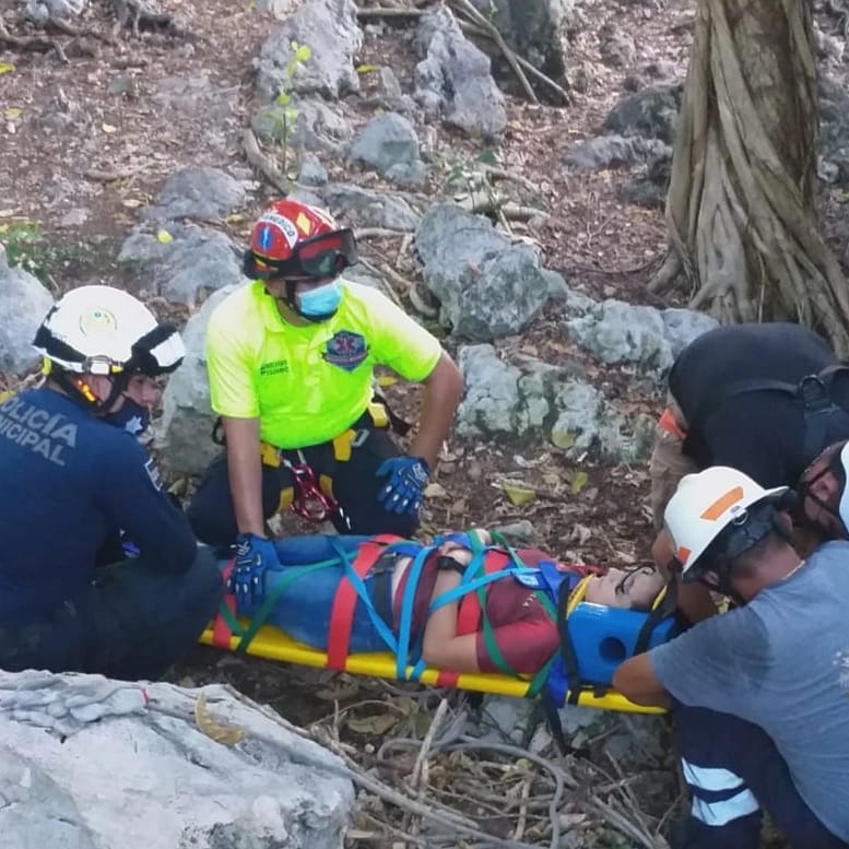 SSP Y AGRUPACIONES CIVILES CULMINAN CURSO DE RESCATE VERTICAL.
