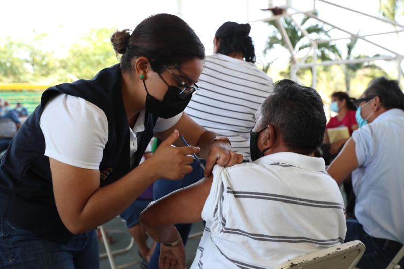 Suman 59 mil 592 las dosis de refuerzo aplicadas en Quintana Roo