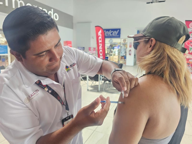 Supera Quintana Roo meta establecida de Vacunación; mañana termina la jornada
