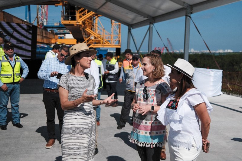 Supervisa Claudia Sheinbaum y Mara Lezama avance del puente Nichupté, obra que conectará gratuitamente más rápido a las familias quintanarroenses