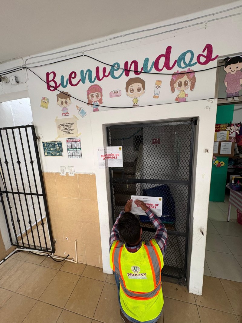 Suspensión de actividades en escuela privada