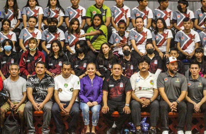 TAEKWONDISTAS – TAXISTAS DE CANCÚN SON SELECCIONADOS PARA LOS “JUEGOS NACIONALES POPULARES”