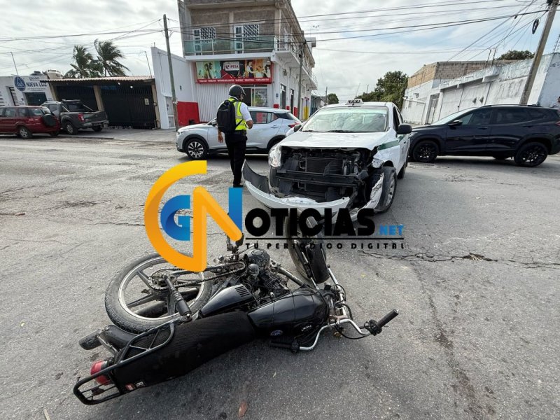 Taxista choca contra motoneto en la región 232; menor resulta lesionado