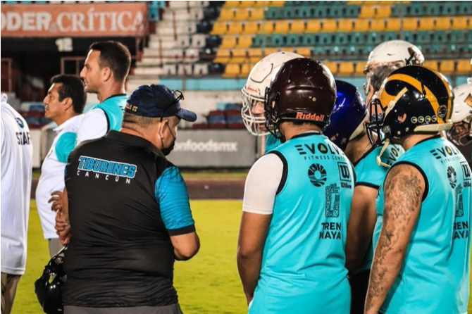 Tiburones de Cancún se fortalece con talento ex NFL