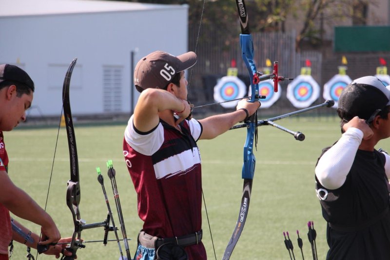 Tiro con arco quintanarroense debuta en los Nacionales CONADE conquistando 11 medallas