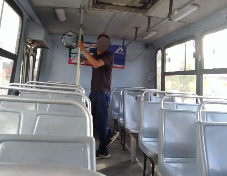 Un caso más de un sujeto cometiendo actos inmorales