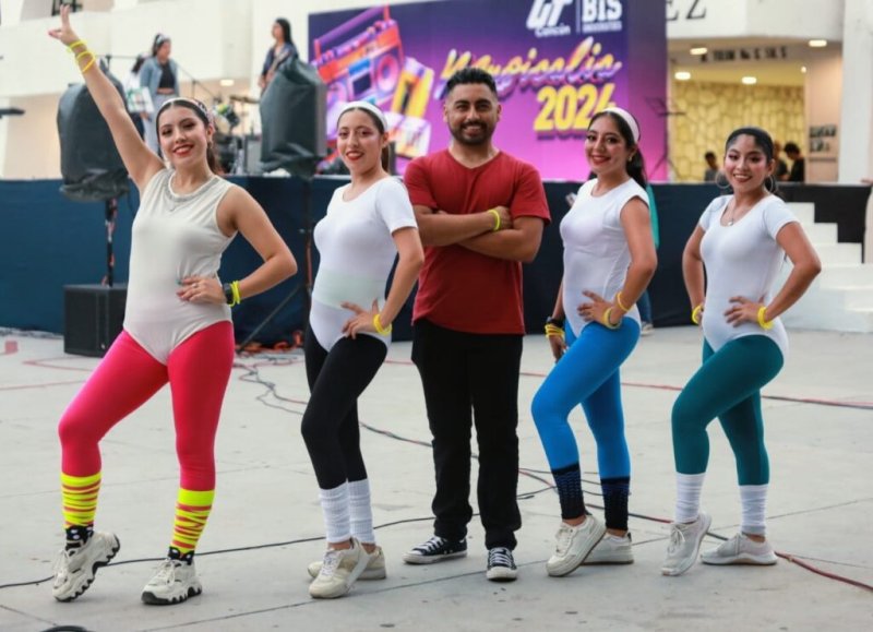 UT Cancún BIS Lleva Evento «Musicalia» a la Plaza de la Reforma