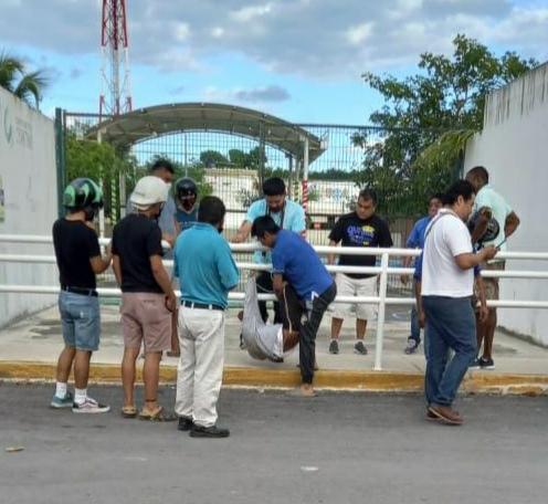 Vecinos de fraccionamiento en Cancún a punto de linchar a ladrón