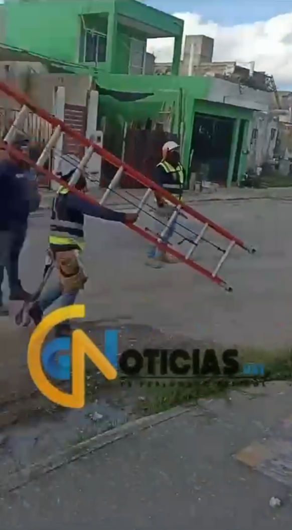 Vecinos de Villas del Mar denuncian desorden y abuso de compañías de internet