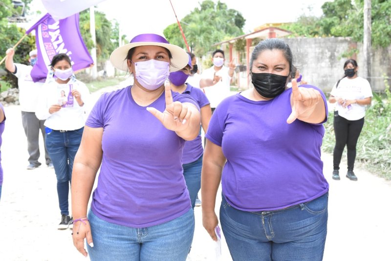 YAZMIN VIVAS PRESENTA A SU CANDIDATA A 3A REGIDORA