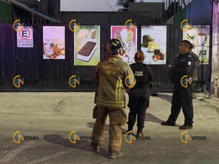 Cancún.- Un hombre pereció tras recibir una fuerte descarga eléctrica mientras pintaba en un