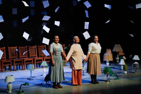 Compañía Nacional de Teatro recibe ovación en el Teatro Armando Manzanero