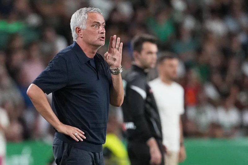 En la última rueda de prensa le escuché a Mourinho decir que «hay que estar seguro atrás, un gol y