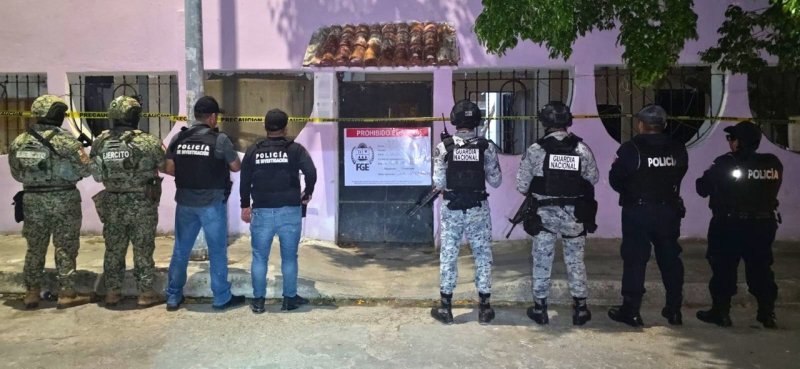 Fiscalía realiza cuatro cateos y detiene a sospechoso por narcomenudeo