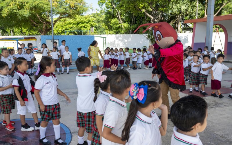 FPMC lleva “Cri‑Cri en mi Jardín” a preescolares de Cozumel